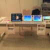 iPadを並べた展示ブースの様子